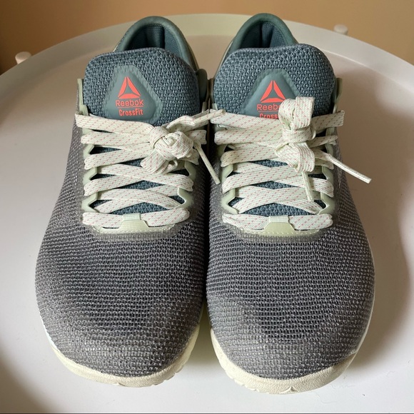 Reebok Women's CROSSFIT Grace Tr Cross
Trainer size 8 sneakers - Picture 2 of 9